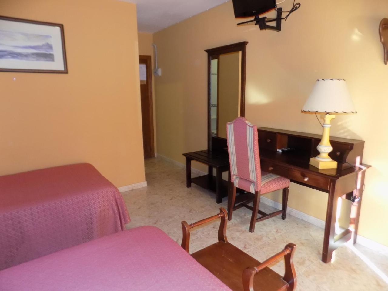 Hotel La Barca レペ エクステリア 写真